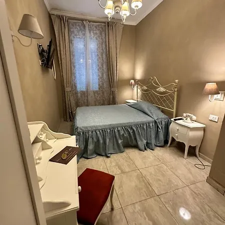 Boutique Calais Hotel *