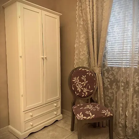 Boutique Calais Hotel *