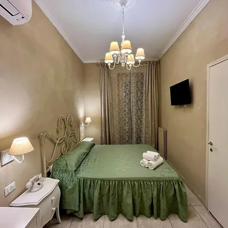 Boutique Calais Hotel