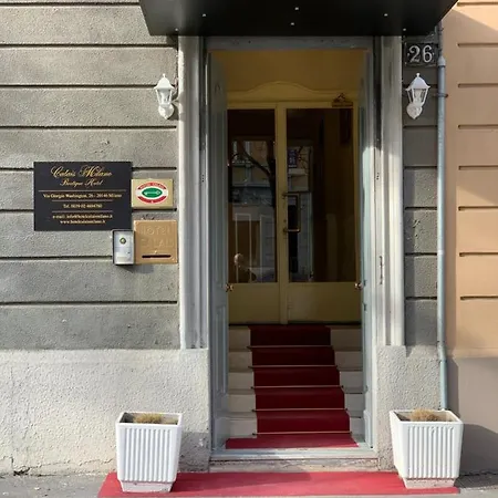Boutique Calais * Milano