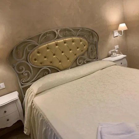 Boutique Calais Hotel